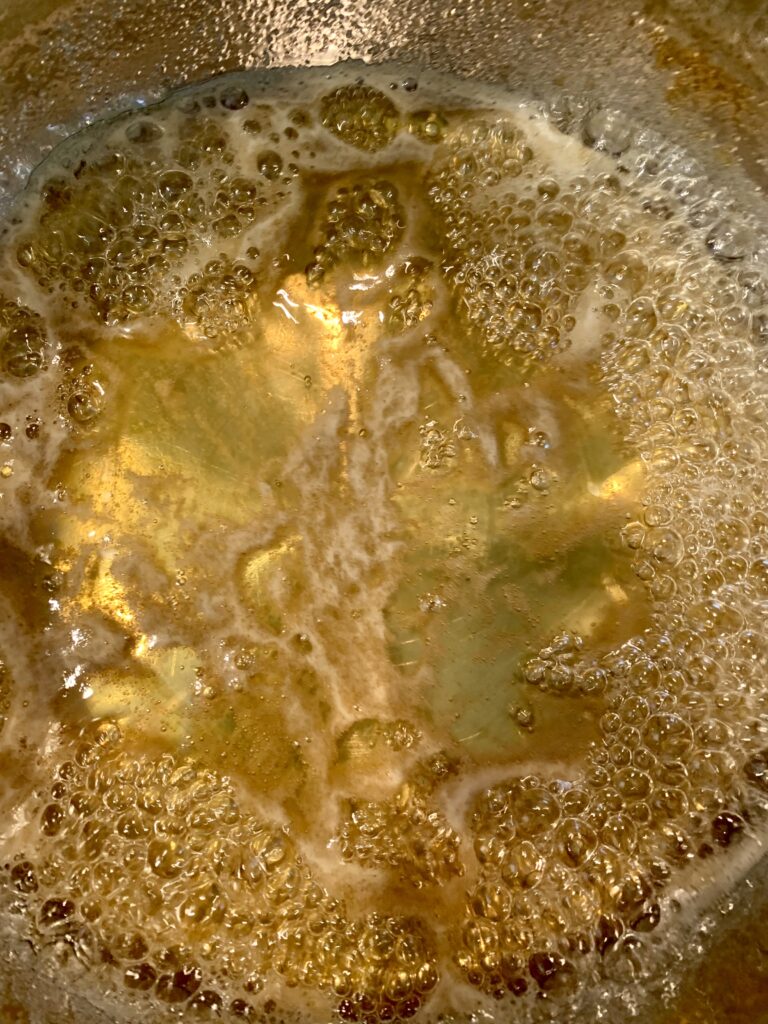 Boiling honey and chamomile tea